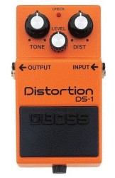 Pedal de Efectos Boss Distortion (DS-1)