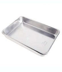 Molde para pastel rectangular Our Table™ de 33.02 cm
